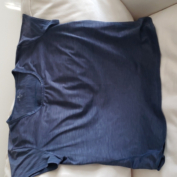 Top - Picture 1 of 3